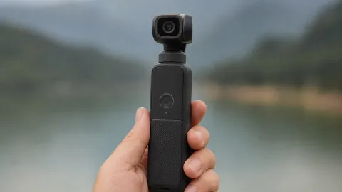 Insta360 Luna Pro tanıtıldı: dikey 4K çekim öne çıkıyor haberi için görsel